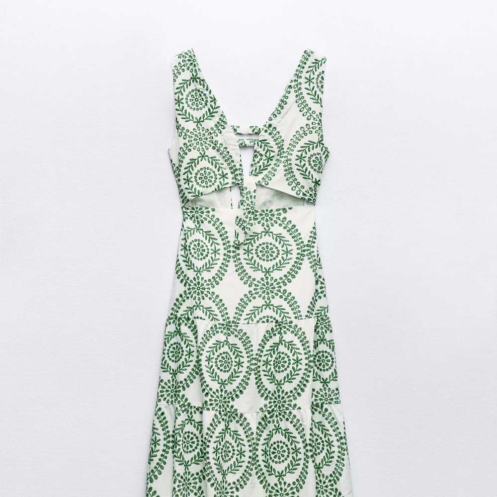 Zara Green and White Maxi Dress - Picture 2 of 2